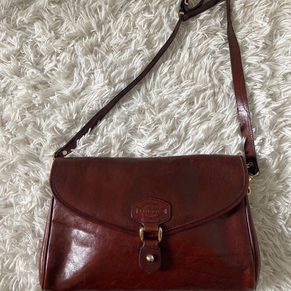 Oroton Cowhide Handbag Clutch w/ strap